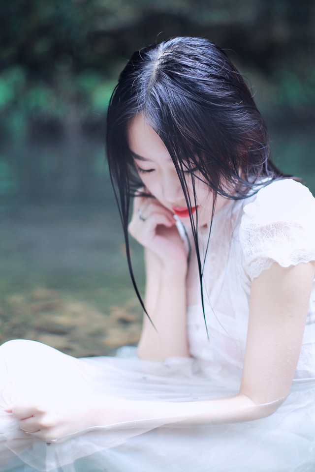 这个女主需要我拯救